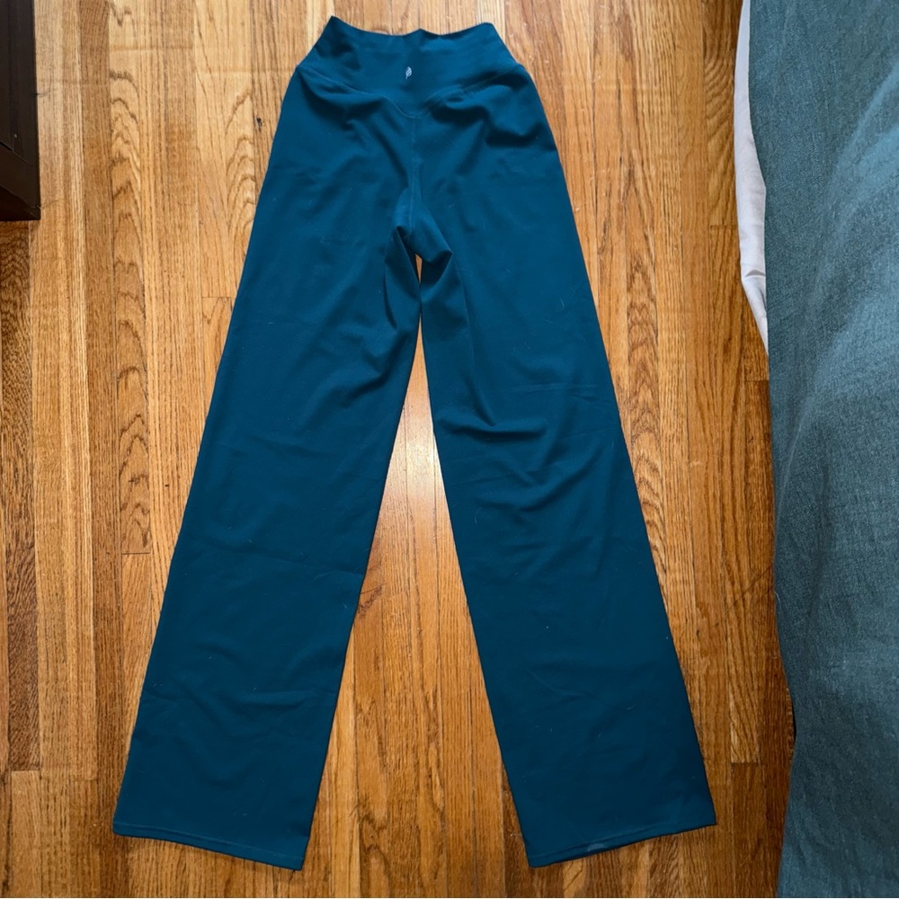 Ptula 365 Straight Leg Pants 35” inseam - Picture 5 of 6